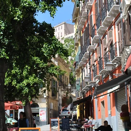Centro Storico Via Sassari 4*